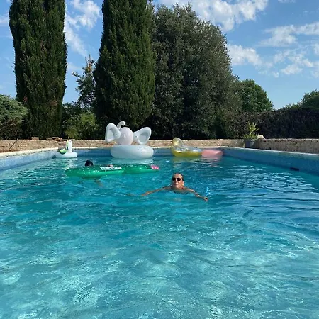Bed & Breakfast Le Jardin Du Moustoulac D'hotes 2*